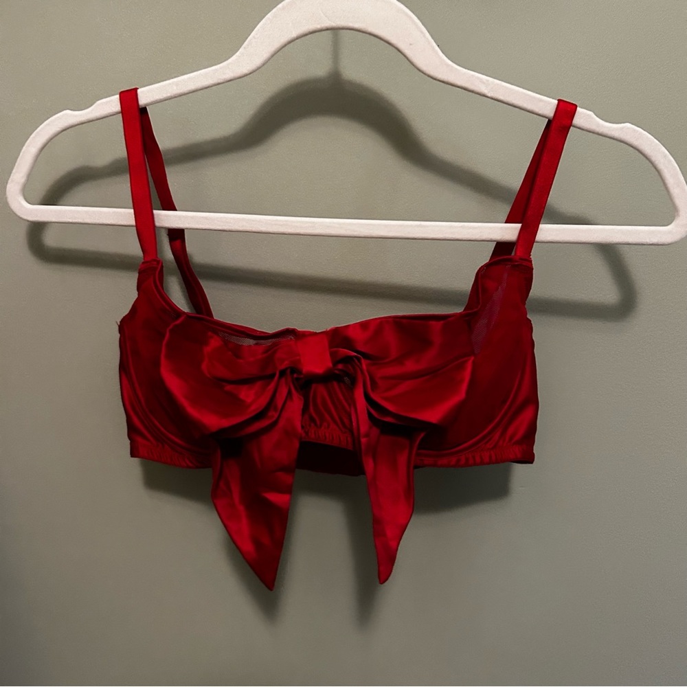 Victorias Secret Lace Demi Bra